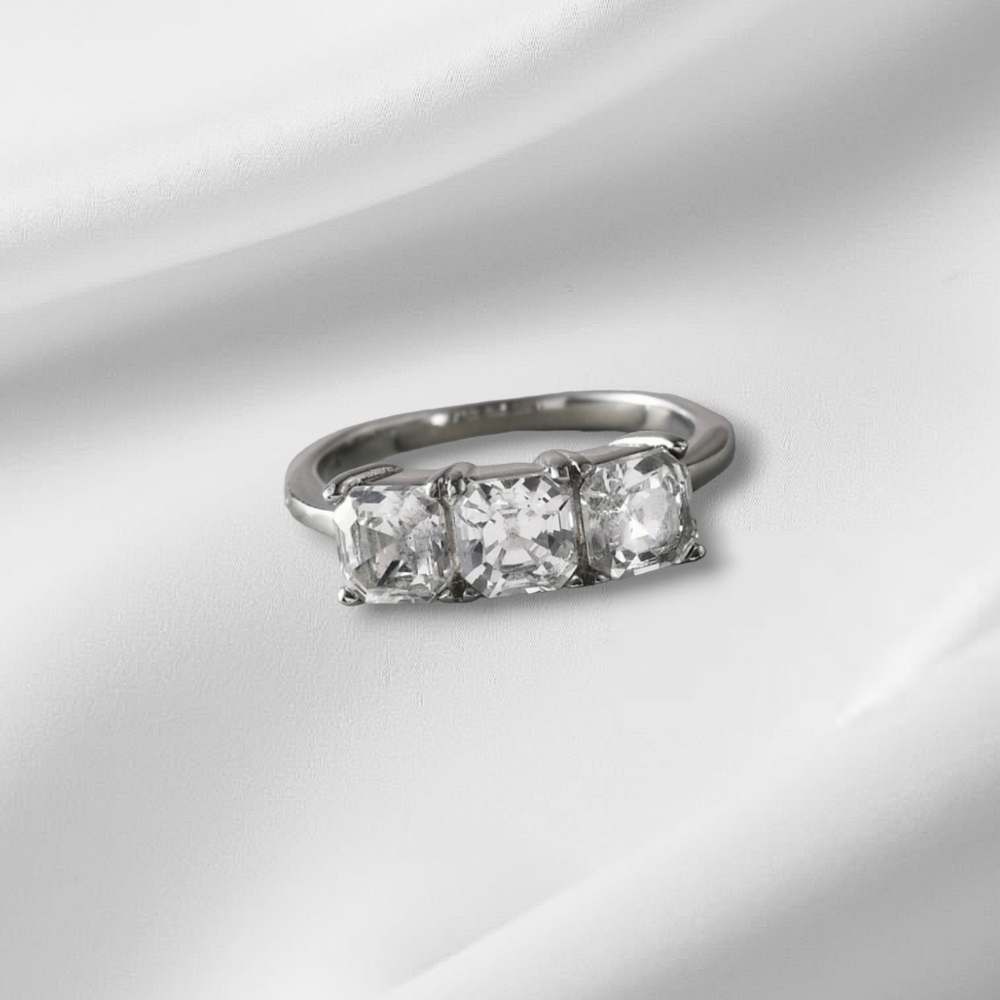 NEW White Sapphire 3 Stone Ring in Stainless Steel Size 6